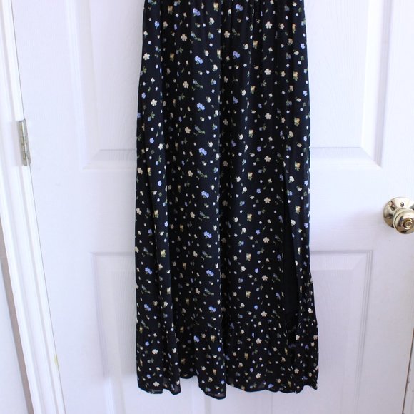 Reformation Meadow Ditsy Midi Dress in Posie - Picture 4 of 13
